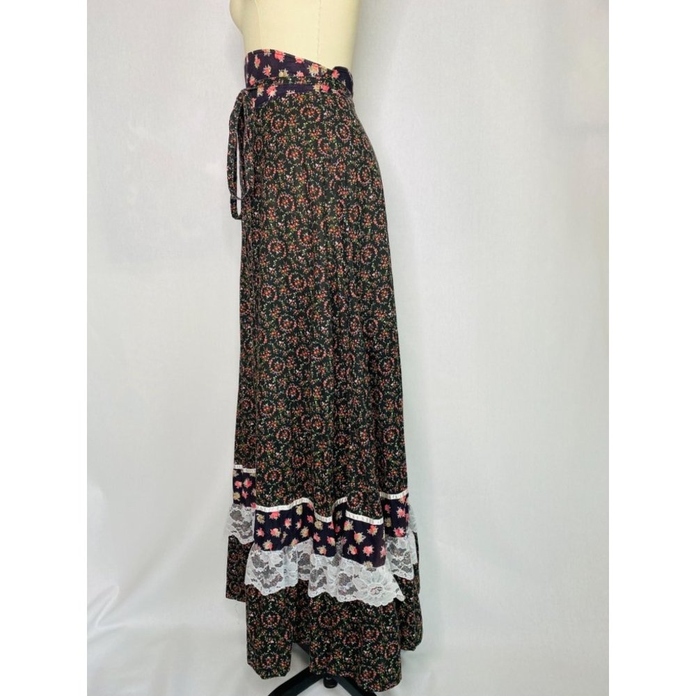 Vintage 70s Prairie Peasant Maxi Skirt Sz S Black Floral Calico Print Lace - Picture 9 of 9
